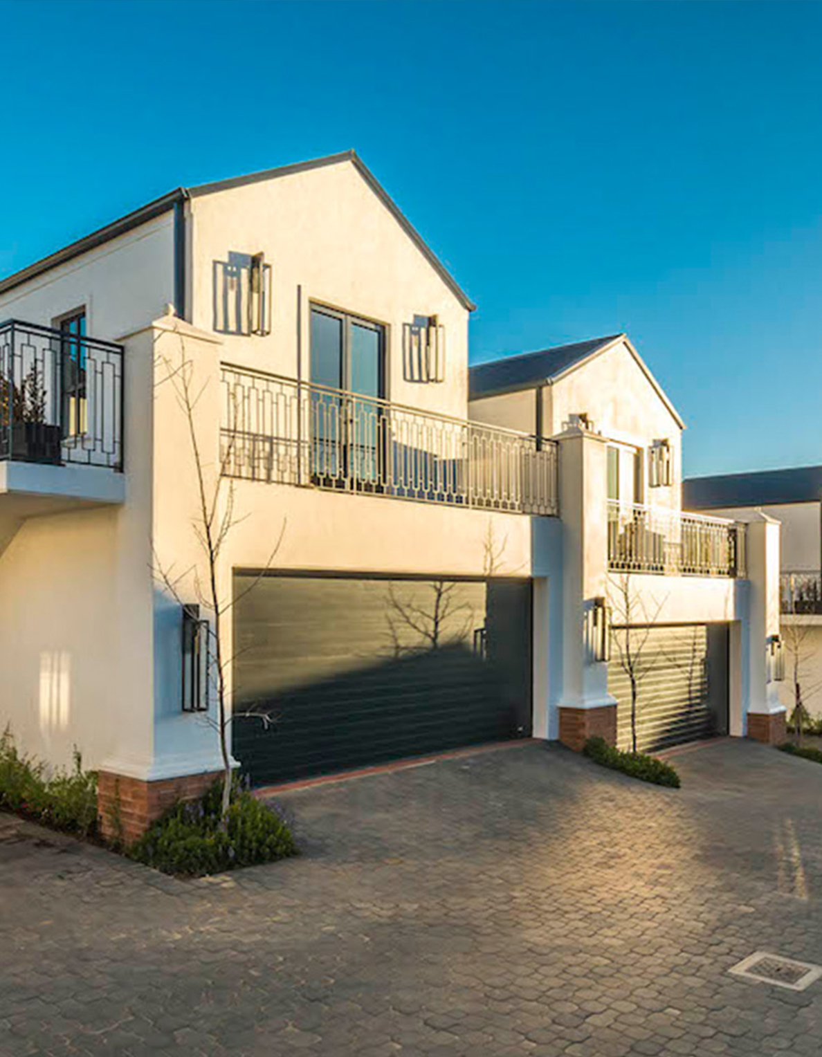 Melville Lane interior