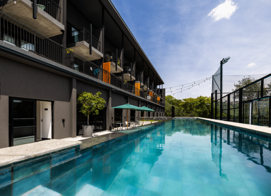 Emerald Leisure Meeting Feature